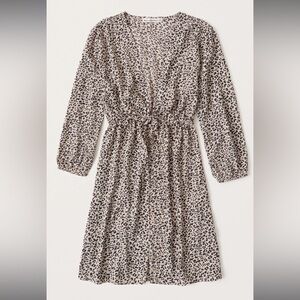 Abercrombie & Fitch Women’s Puff Sleeve Kimono Tan Leopard Size Medium
